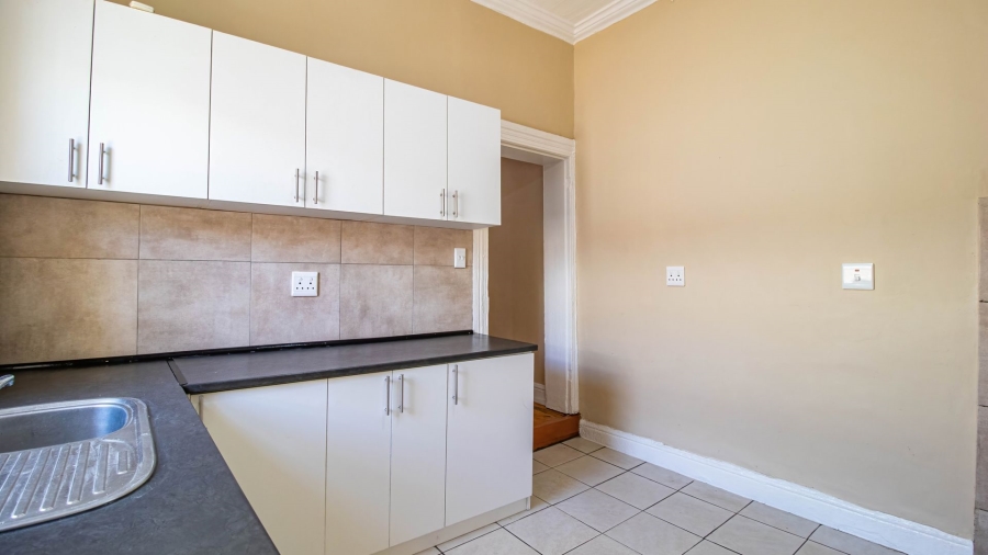 2 Bedroom Property for Sale in Woodstock Western Cape